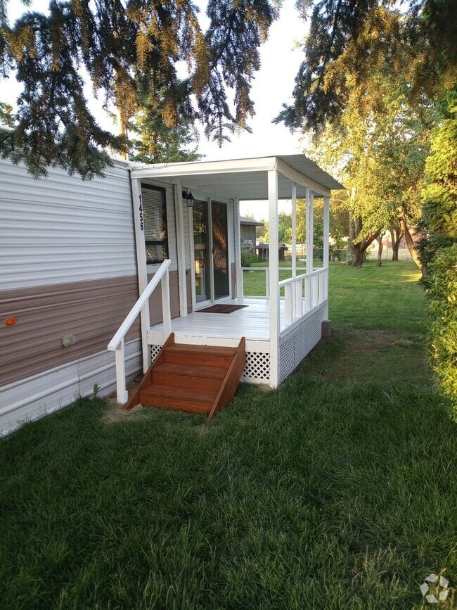 Building Photo - 1456 N Spice Ct