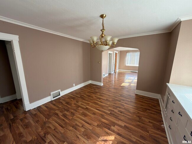 Foto del edificio - 1815 N Sheridan Rd