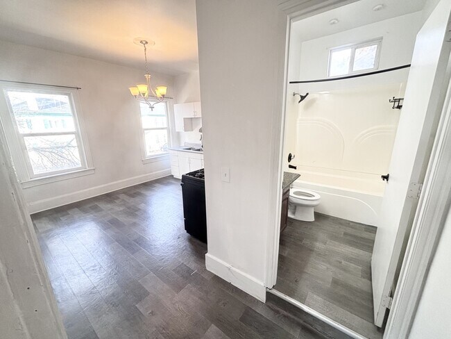 Foto del edificio - 343 S 100 E