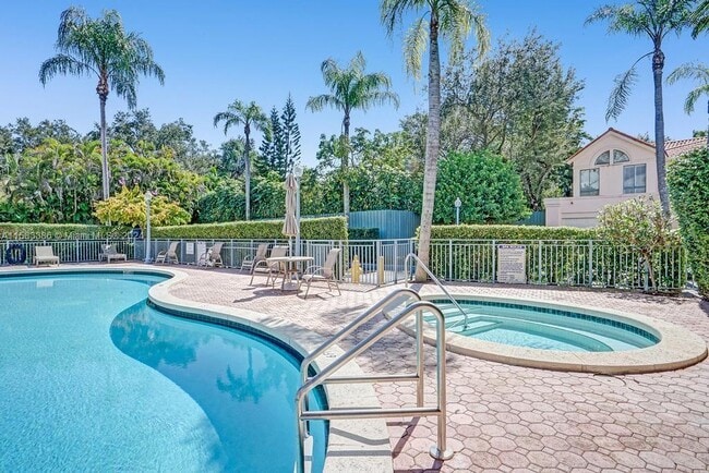 Building Photo - 6750 SW 89th Ter