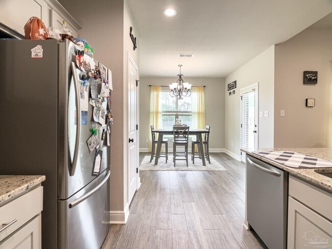 Building Photo - 12385 Another Way