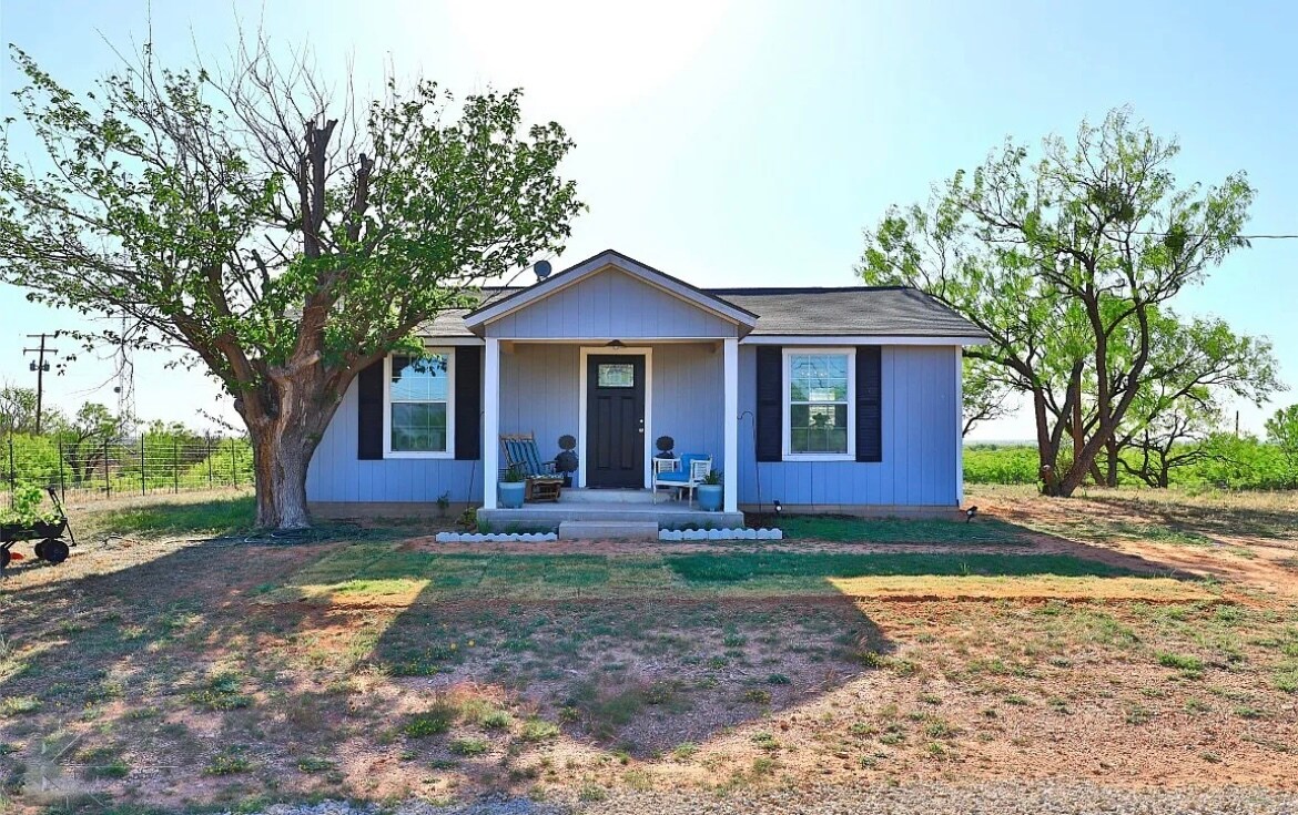 Primary Photo - 515 Bird Rd