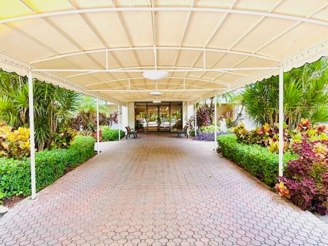 Foto del edificio - 3051 N Course Dr