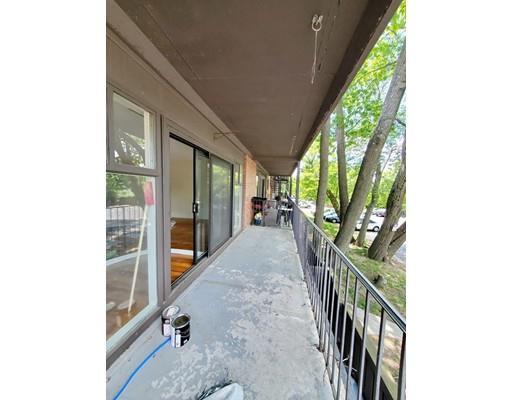 Foto del edificio - 202 Central St