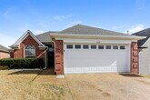 Foto principal - 1230 Breezy Valley Dr