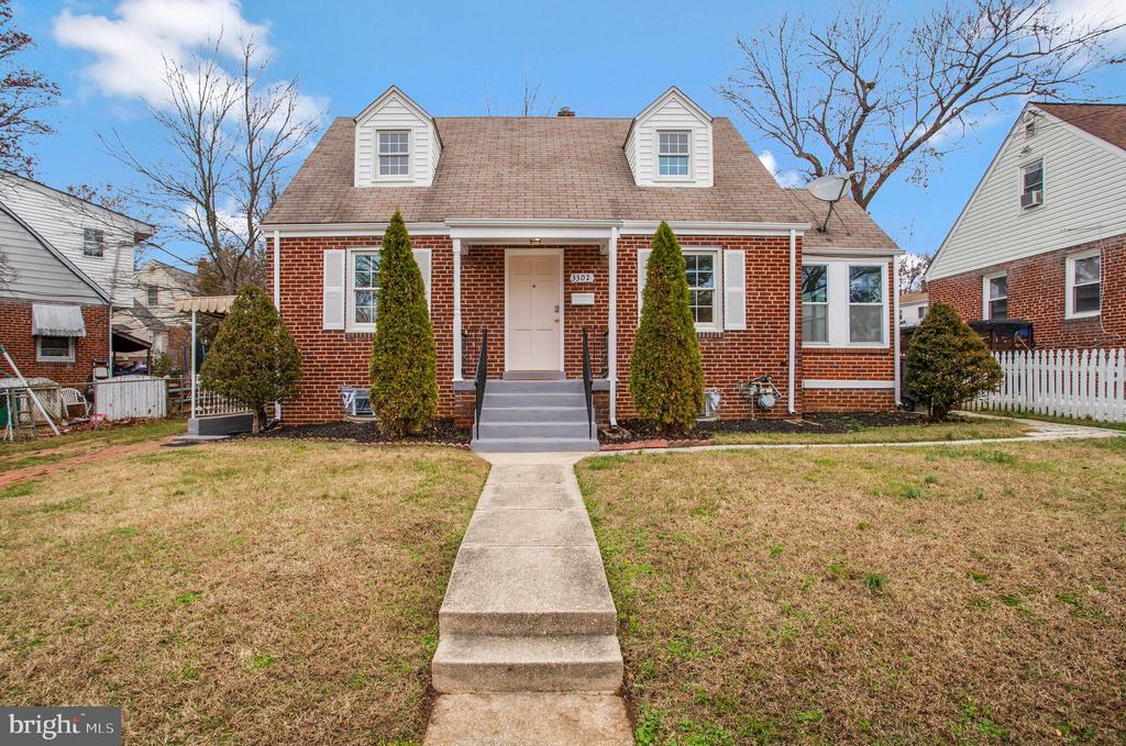 Foto principal - 3302 Nicholson St