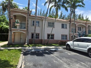 Building Photo - 1320 SE 31st Ct