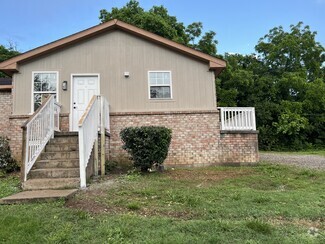 Building Photo - 2741 Jones Ave