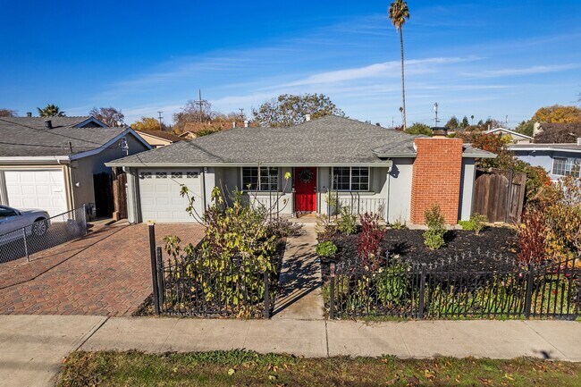 Foto del edificio - 6265 Wilma Ave