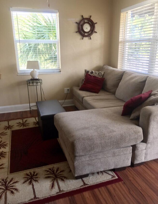 Foto principal - 11799 Gulf Blvd