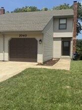 Building Photo - 2040 SW 36th St