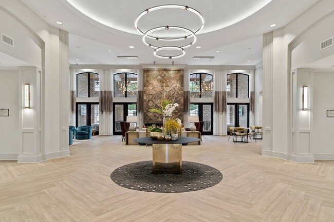 Foto del edificio - 8 West