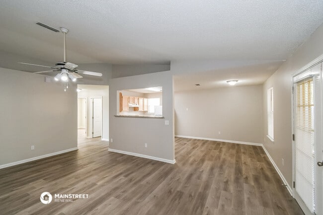 Building Photo - 2857 Sandy Beach Ln
