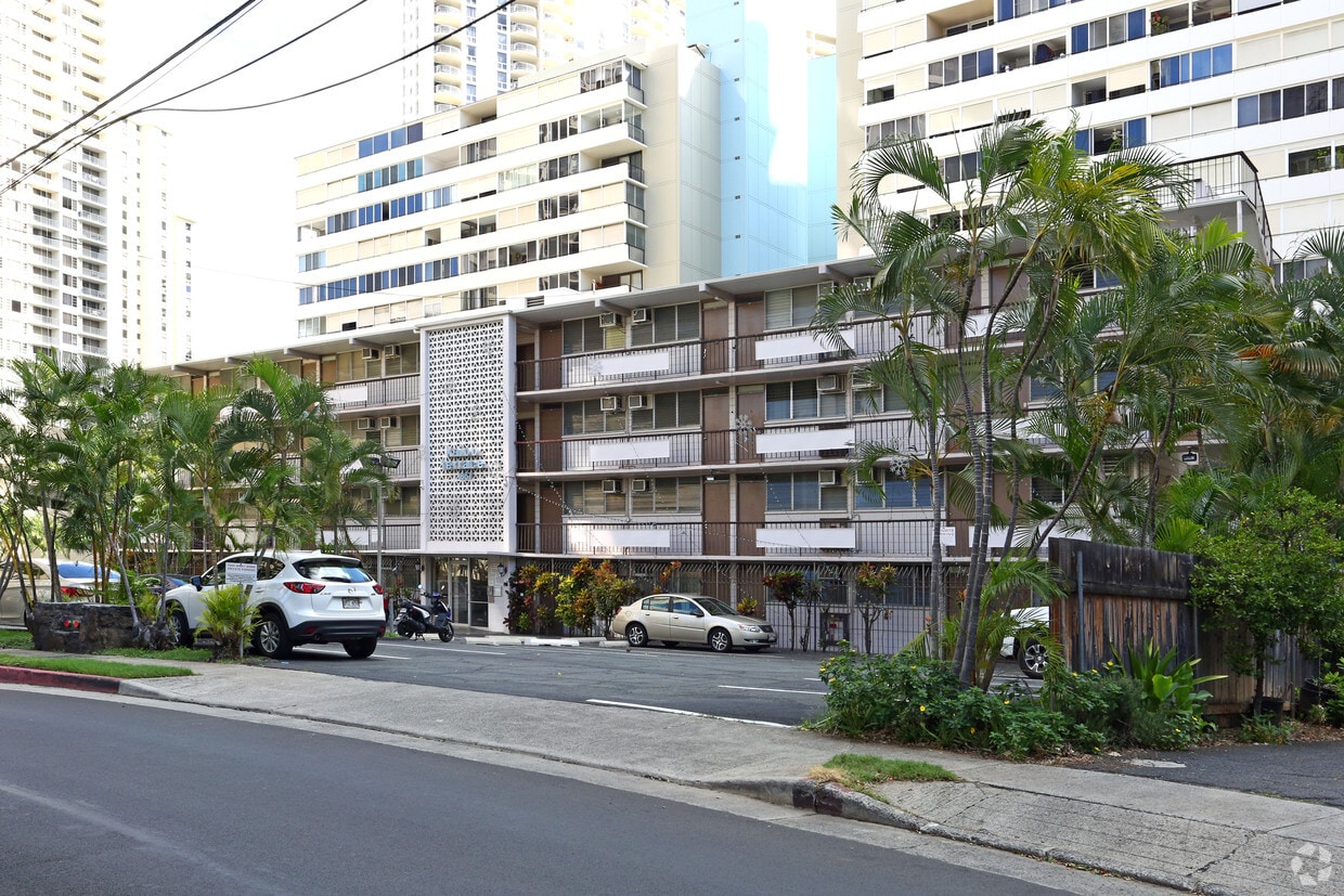 Kaioo Terrace Apartments in Honolulu, HI