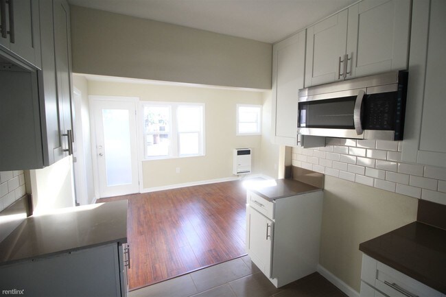 Foto del edificio - 1815 Kearney St