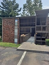 Building Photo - 402 Dublin Dr