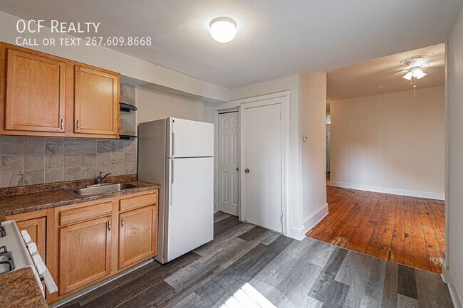 Foto del edificio - 416 Saunders Ave