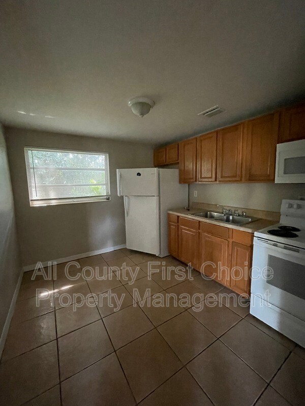 Foto del edificio - 8501 N Temple Ave
