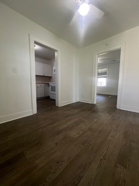 Foto del edificio - 2694 Olympia Ave