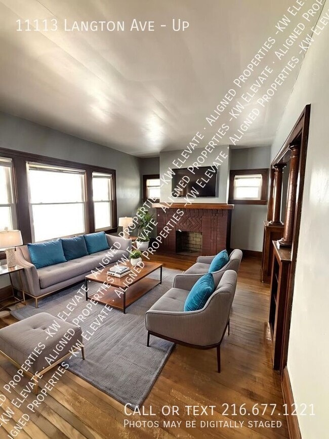 Foto del edificio - 11113 Langton Ave