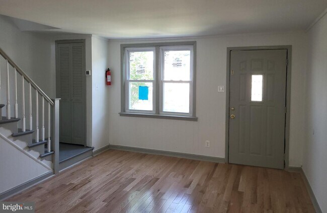 Foto del edificio - 214 W 21st St