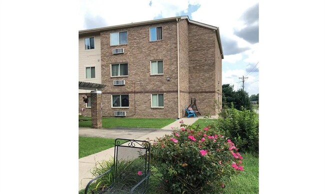 Foto del edificio - 785 Regina Ln NW