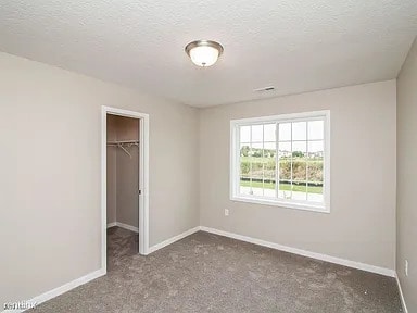 Building Photo - 9684 Turnpoint Dr
