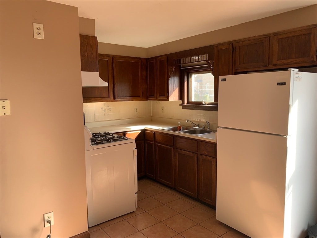 Foto principal - 355 Field St