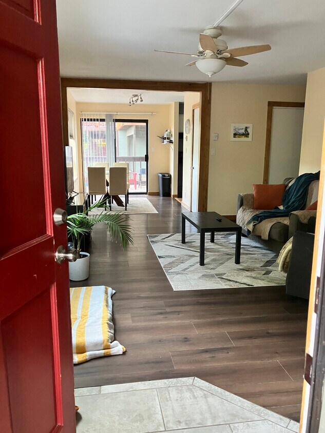 Foto principal - 3205 West 5th Avenue