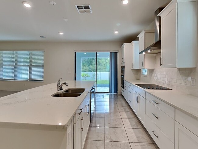 Photo - 10737 Belle Maisons Dr House