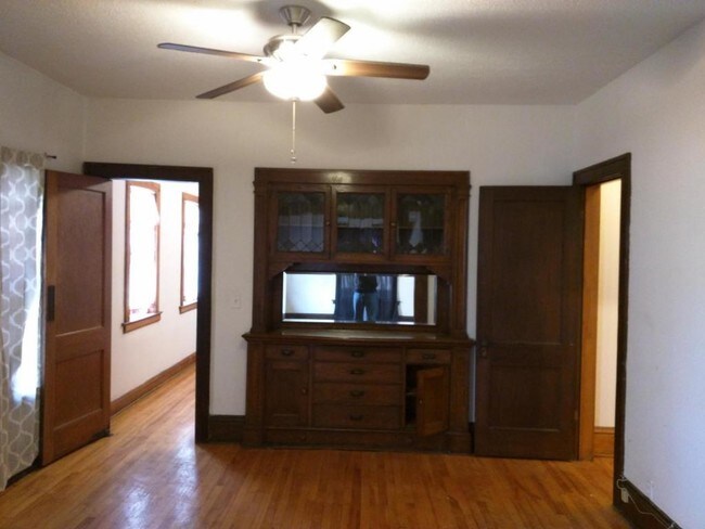 Building Photo - 3055 15th Avenue South, Unit 1