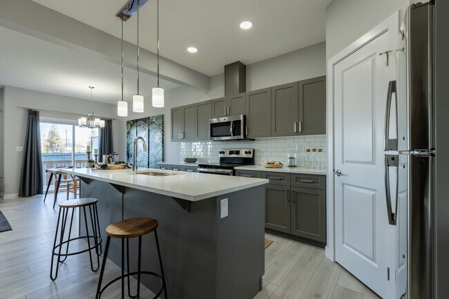 Building Photo - 289 Collicott Dr