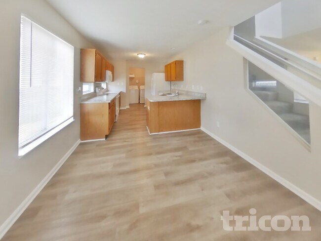 Foto del edificio - 604 Mountain Pine Dr