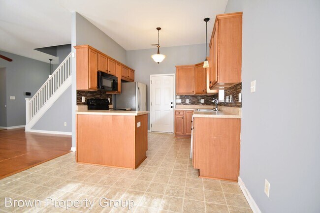 Building Photo - 3 br, 2 bath House - 114 Sierra Ct