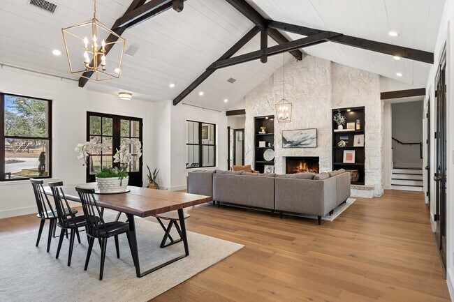 Building Photo - 580 Spanish Oak Trail