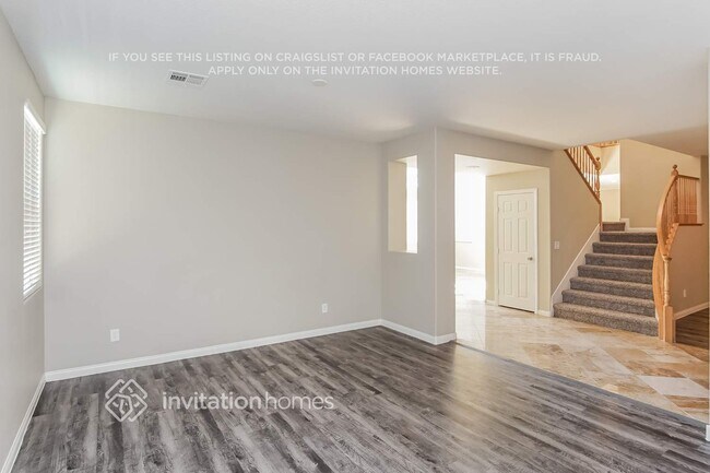 Building Photo - 686 Kew Gardens Dr