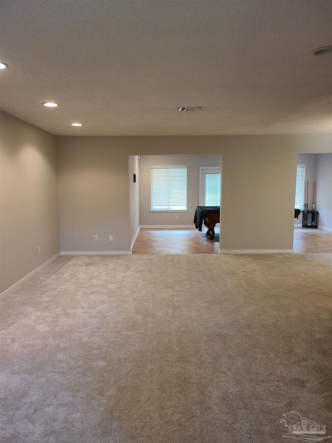 Building Photo - 9007 Autumn Ln
