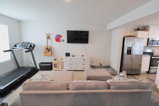 Photo - Townhome with a large fenced in yard for rent!