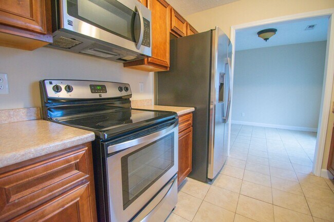 Foto del edificio - 3 Bedroom 2 Bathroom - Pets Allowed!