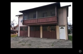 Building Photo - 409 1/2 Tennessee Ave