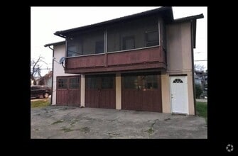 Building Photo - 409 1/2 Tennessee Ave
