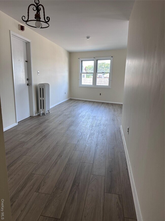 Foto del edificio - 309 Woods Ave