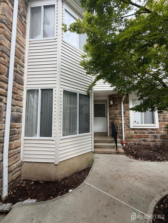 Foto del edificio - 1034 Schmidt Ln