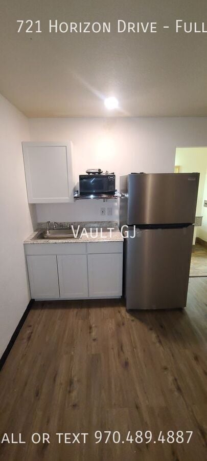 Building Photo - 721 Horizon Dr