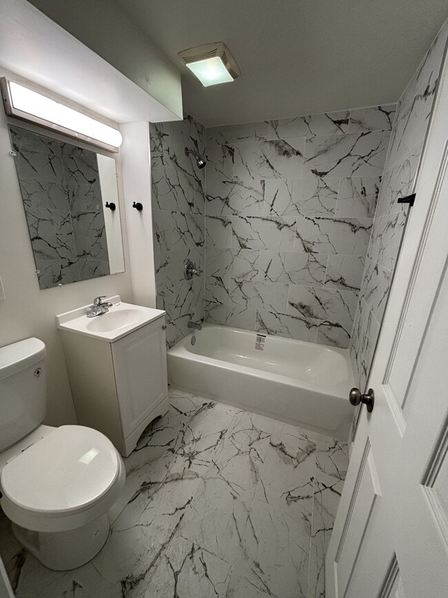 Foto del edificio - 6826 E 3rd Ave