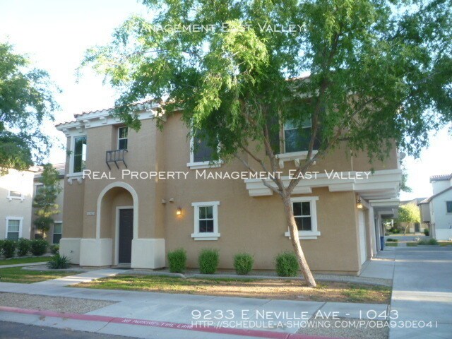 Primary Photo - 9233 E Neville Ave