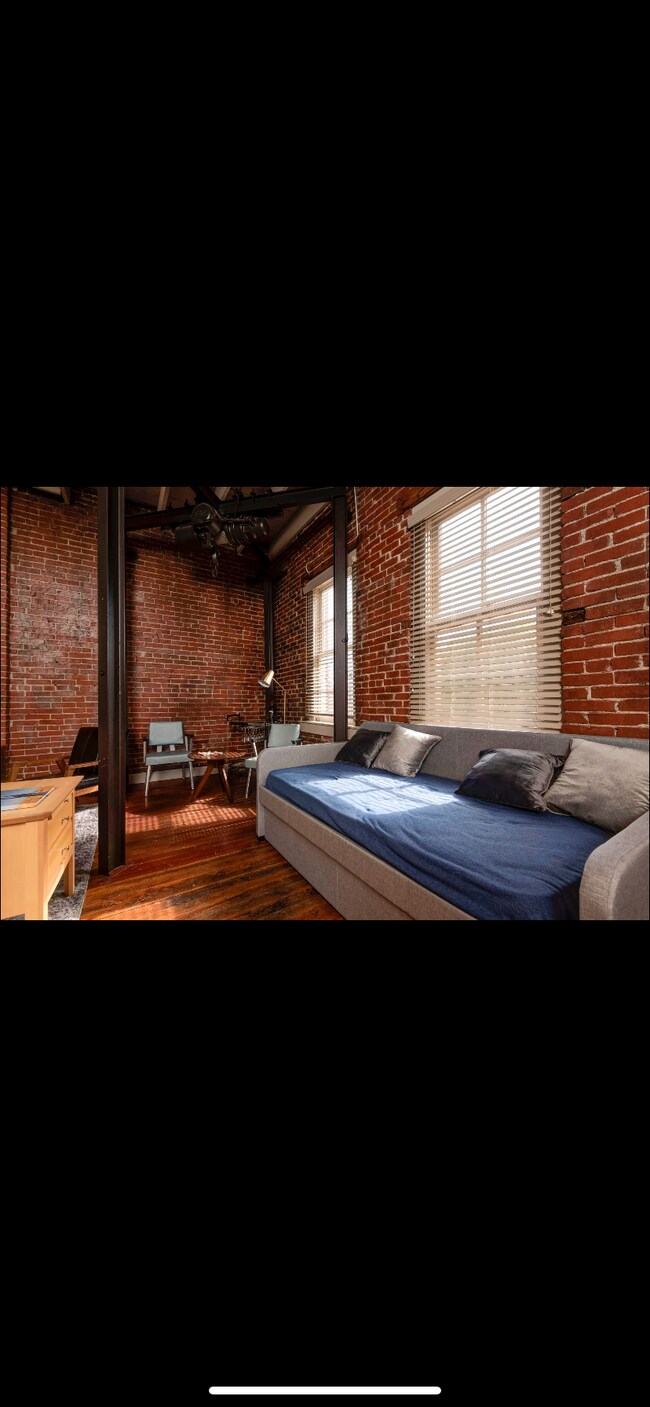 Foto del edificio - 430 S Campbell Ave