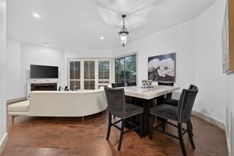 Building Photo - 6000 Sugar Hill Dr