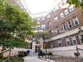 Building Photo - 2330 Euclid Heights Blvd