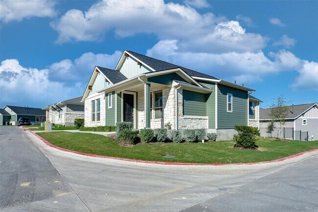 Building Photo - 131 Ace Ln